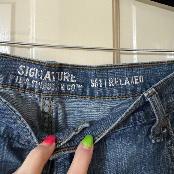 Men’s Signature Levi’s S61 Relaxed Jeans 36 x 30 - Picture 2 of 5